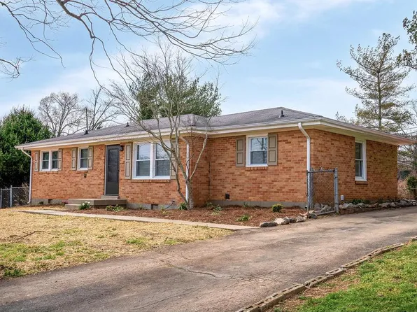 850 Glendale Dr, Clarksville, TN 37043