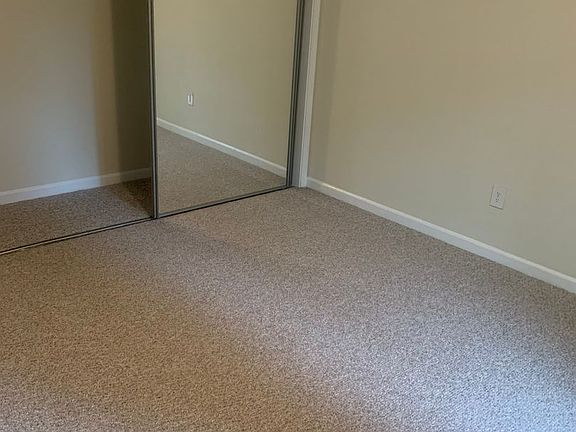 5th image of 9849 Macarthur Blvd