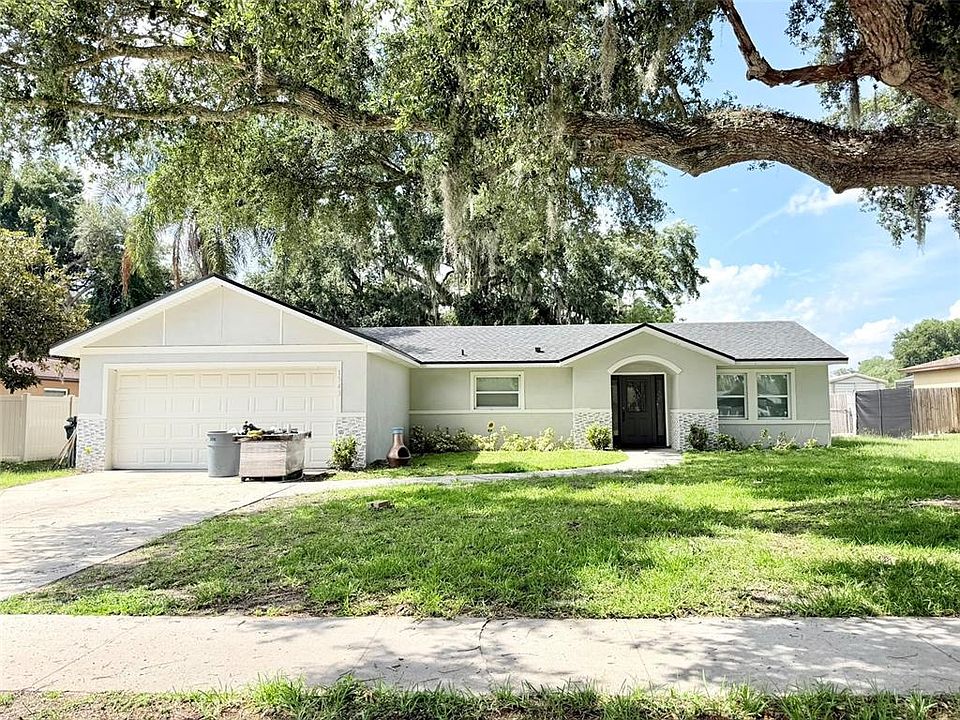1st image of 1543 Heather Way