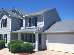 323 Royal Oaks Dr, Winder, GA 30680