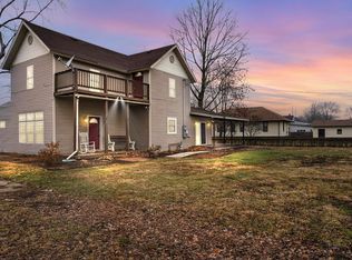 400 E 3rd St, Monon, IN 47959