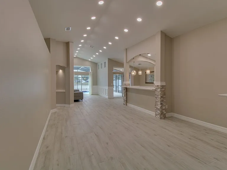 131 Andrews Rd — Photo 3