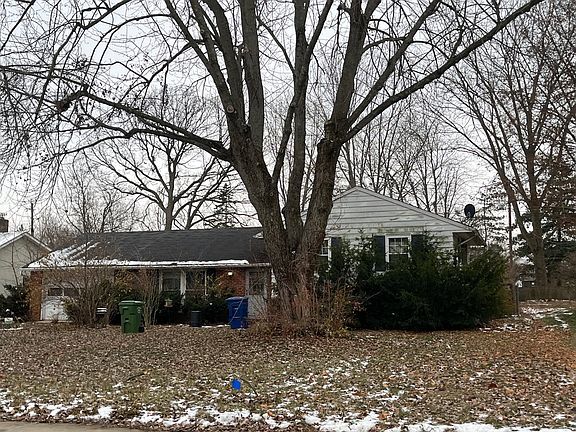 2nd image of 141 Westwood Ave