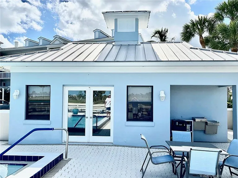 40 NE Plantation Rd #208 — Photo 16