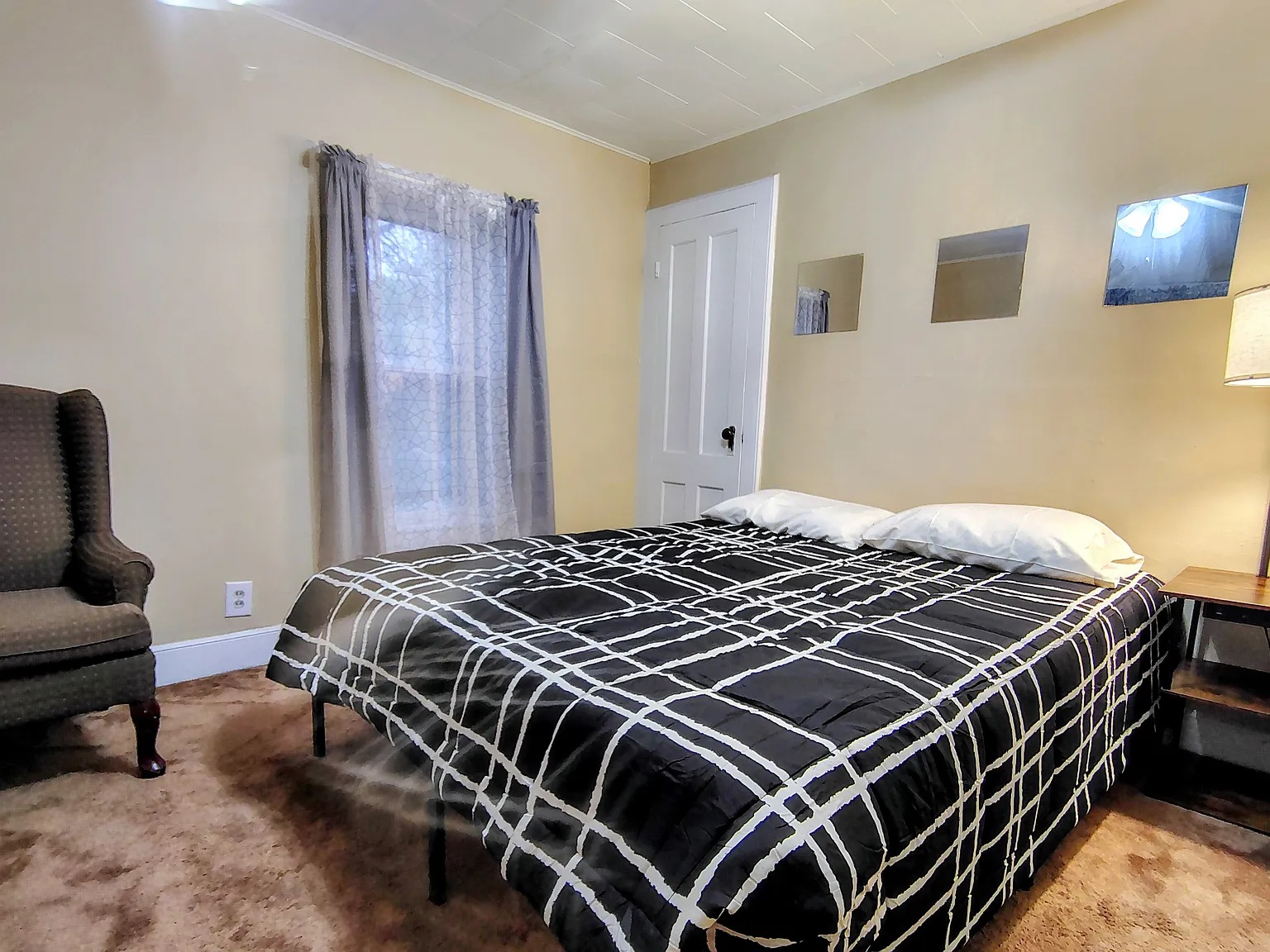2 bed, 850 sqft, $1,200 — Photo 2