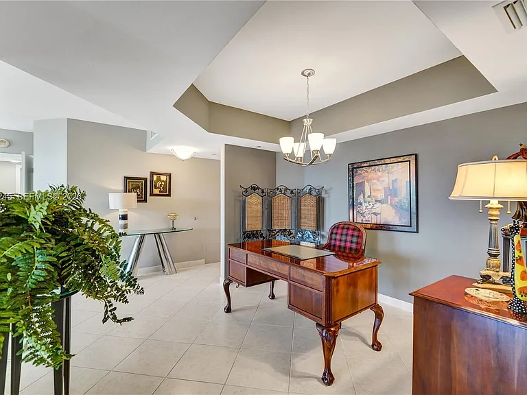 3600 Yacht Club Dr #904 — Photo 28