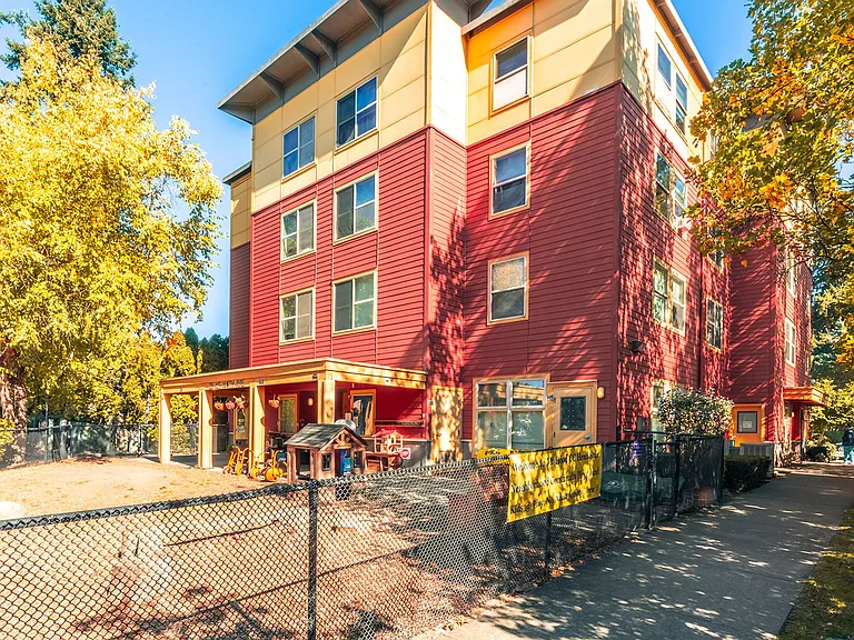 INCOME RESTRICTED Affordable Apartments in Hazelwood! — Photo 8