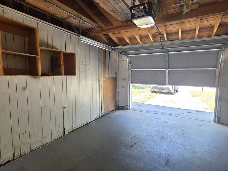3302 Bainbridge Dr — Photo 25