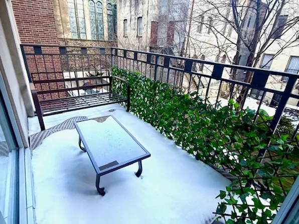 531 Vanderbilt Avenue image 1 of 12