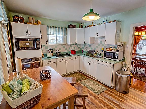 Fully stocked kitchen