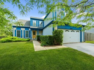 10760 Rushmore Ln, Huntley, IL 60142