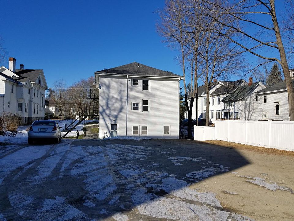 Gardiner 148 Brunswick Ave Gardiner ME Zillow