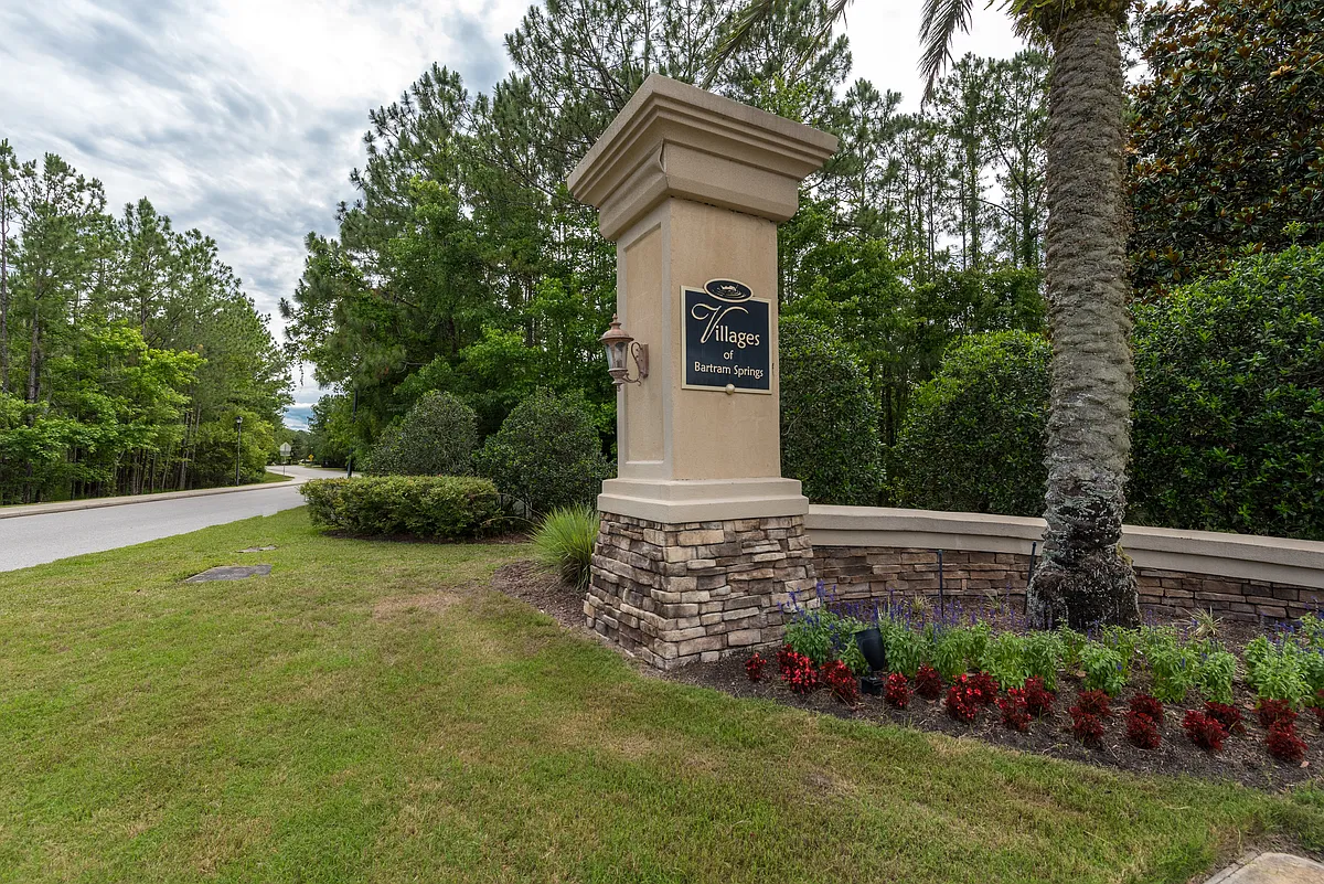 Building Photo - 5892 Bartram Village Dr