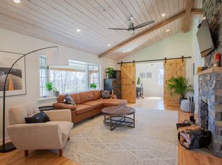 9 Kerr Rd, Rhinebeck, NY 12572