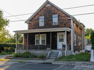 33 Friend St, Taunton, MA 02780