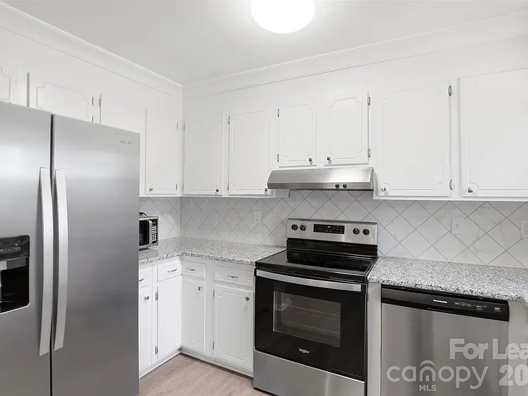 1440 Jodhpur Ct — Photo 5