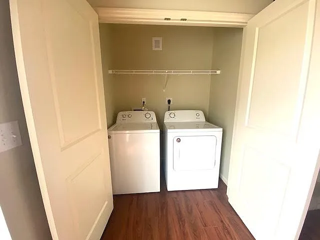 402 Sullivan Loop Rd — Photo 2