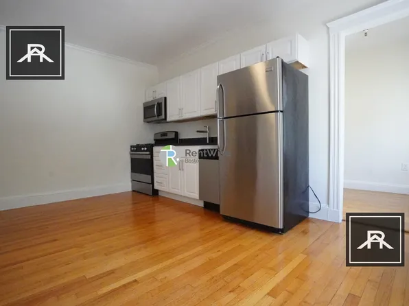 1852 Commonwealth Ave #45, Brighton, MA 02135