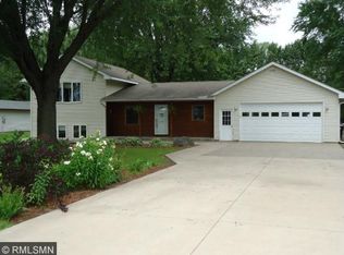 6200 250th St, Forest Lake, MN 55025