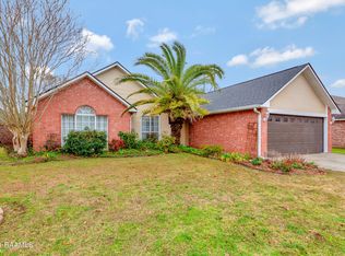 401 Rue Colombe, Carencro, LA 70520