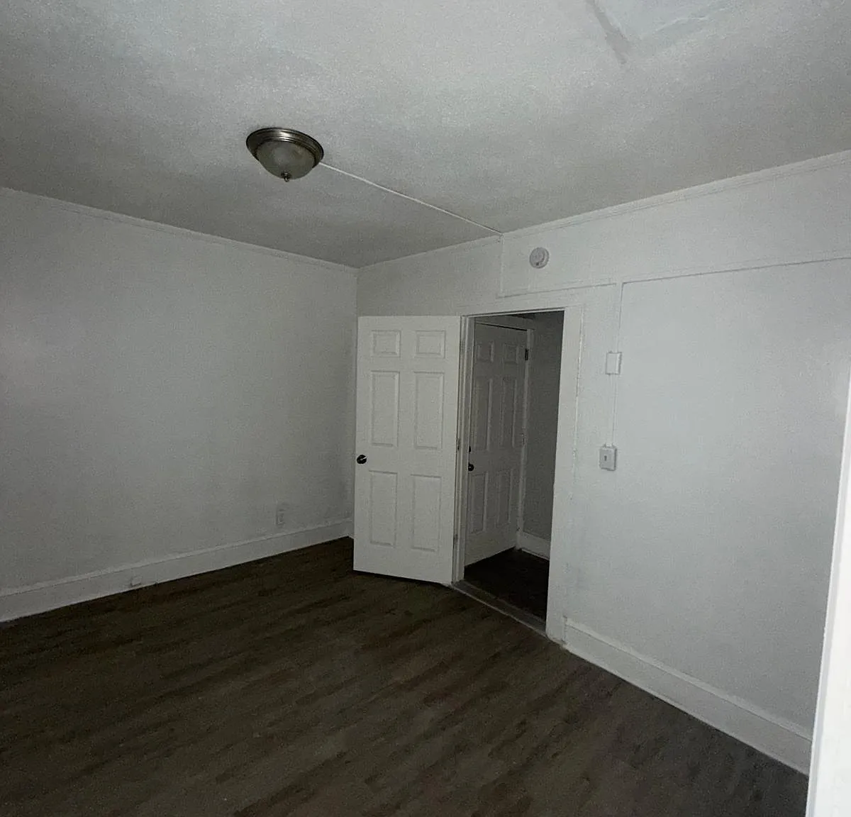 1 bed, 850 sqft, $1,100 — Photo 1