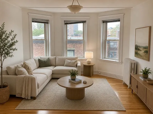 125 Park Dr APT 30, Boston, MA 02215