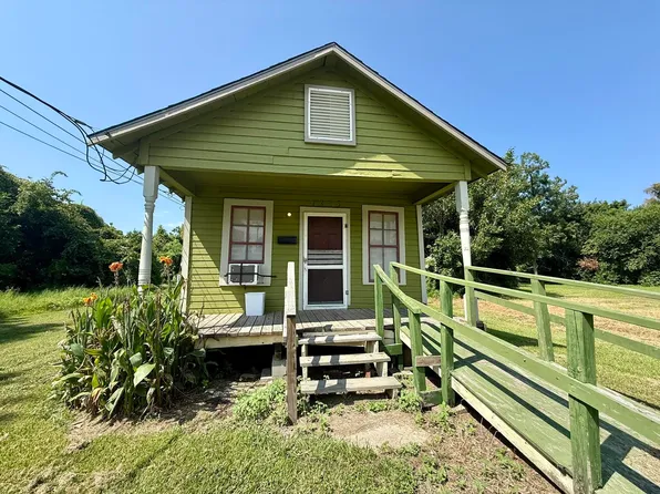 1335 Sherman St, Beaumont, TX 77701