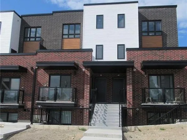 243 Chapel Hill Dr, Kitchener, ON N2R 1N2