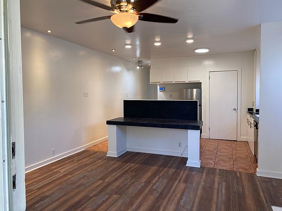 3rd image of 3103 S Halm Ave