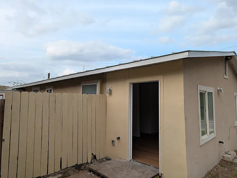 1602 Alametos St #1602 — Photo 9