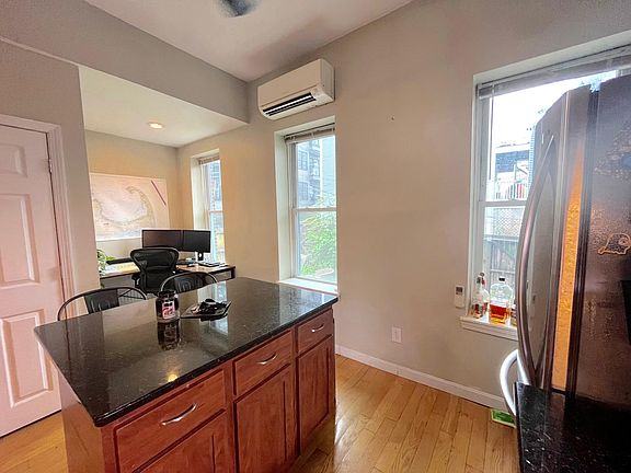 3rd image of 162 F St #1