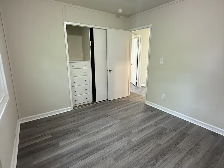 109 Houston Dr — Photo 10