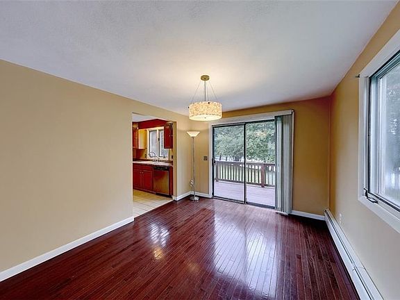 5th image of 500 E Greenwich Ave APT 117