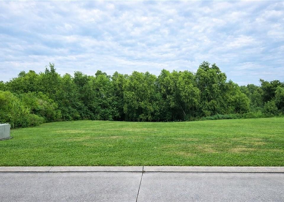 1st image of 6041 S Muirfield Cir
