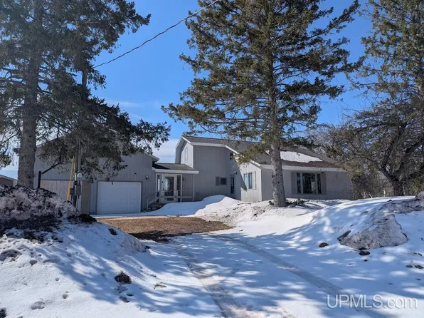 10961 Riikonen Rd, Mass City, MI 49948