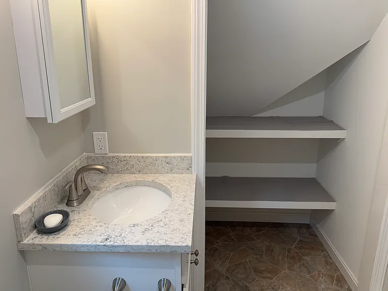 44 John Howland Dr — Photo 37