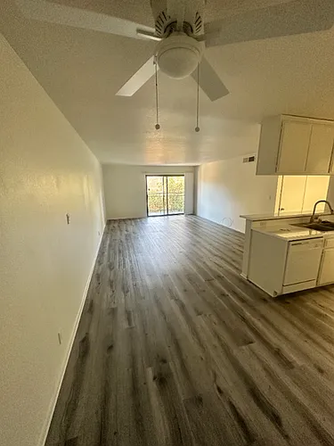 Floor plan 306