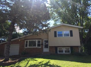 309 Lincoln St, Algonquin, IL 60102