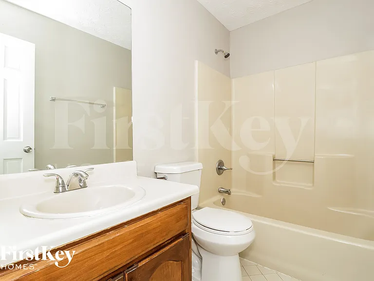 307 Marble Ct — Photo 13