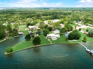 970 Welch Ln, Gun Barrel City, TX 75156
