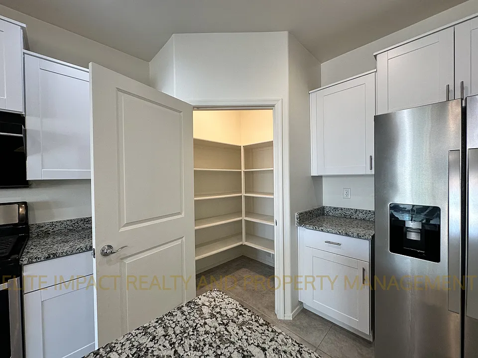 6373 E Calle Del Patagon