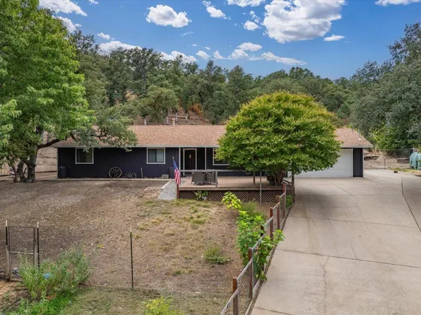 8754 Maynard Rd, Palo Cedro, CA 96073