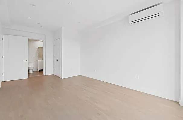 Rented by Living New York | media 9