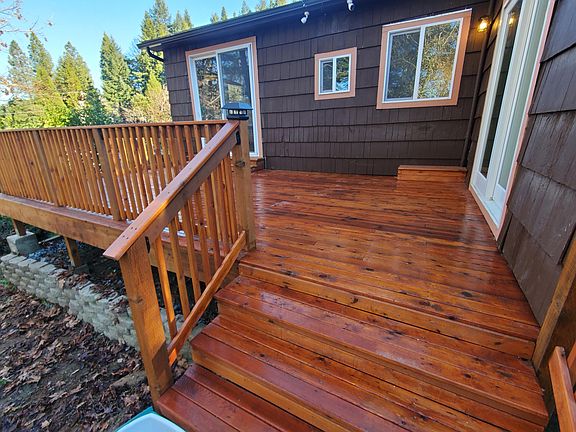 2nd image of 131 Hamilton Heights Ln