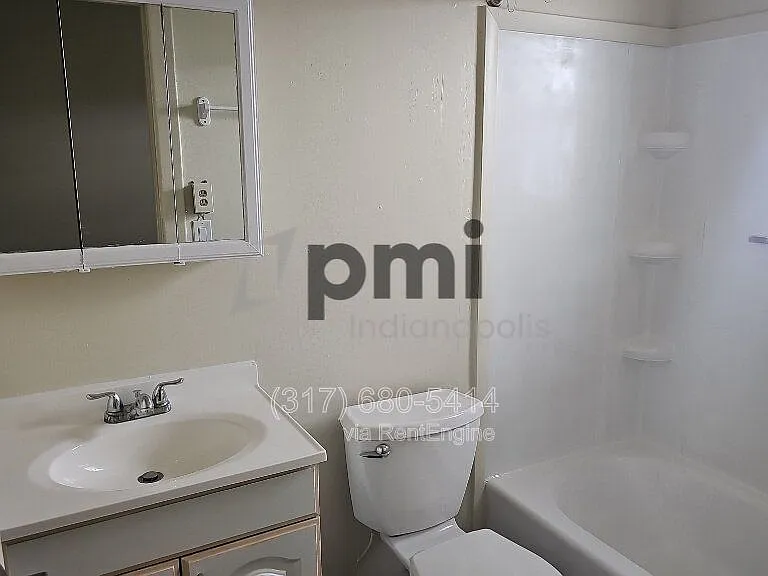 122 William Dr #K — Photo 9