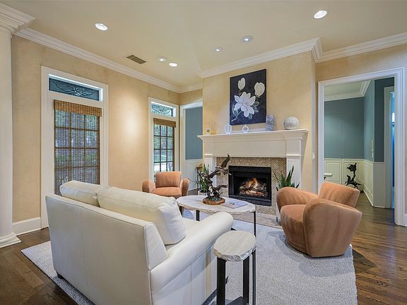 5th image of 6520 Twin Oaks Dr