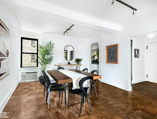 Rented by Brown Harris Stevens | media 10