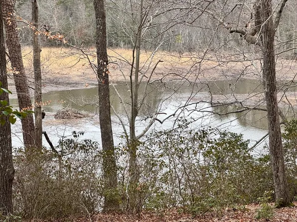 9E&9F Beech Tree Ln, Tappahannock, VA 22560