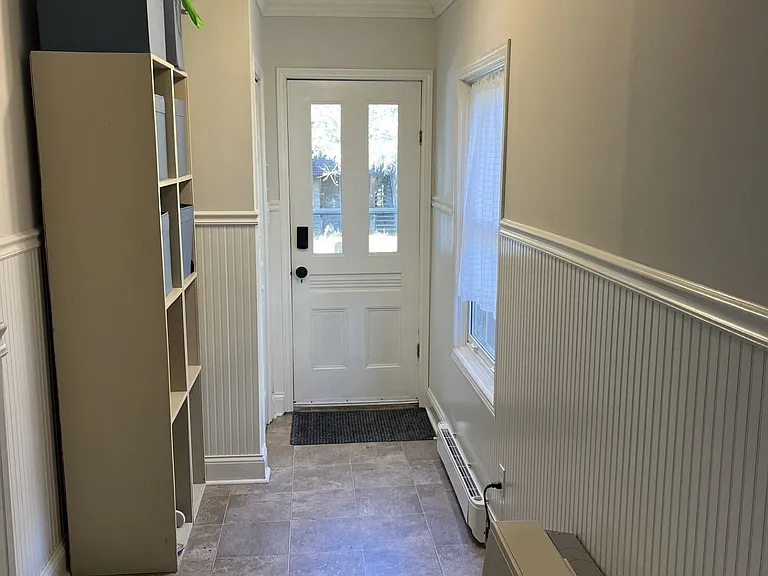 58 Bruce St S #1 — Photo 16