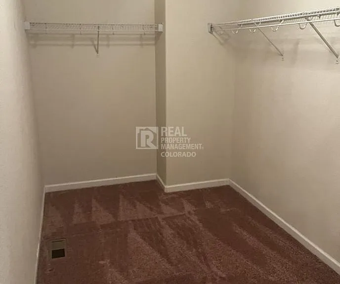 1437 Kansas Ave — Photo 15